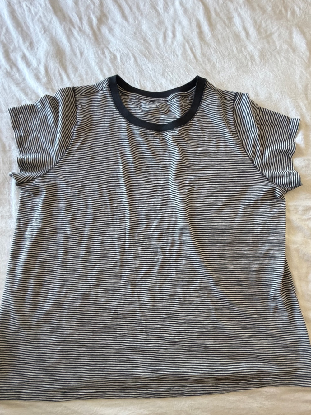 Universal Thread Black and White Striped Crewneck Tee 2X
